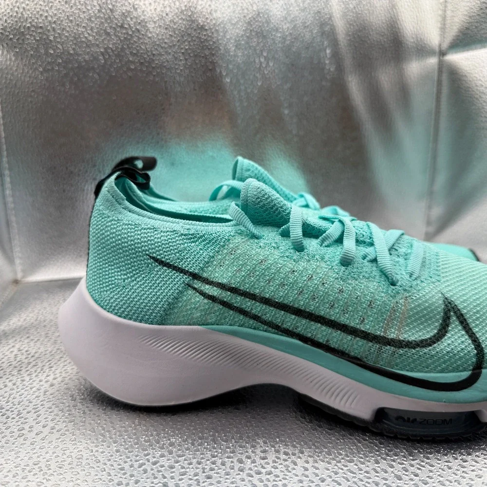 Size 4Y Nike Air Zoom Tempo Running Shoes Kids Turquoise Excellent CJ2102-300